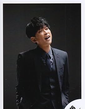 Amazon.co.jp: V6 公式生写真（坂本昌行）VA00179 : 家電＆カメラ